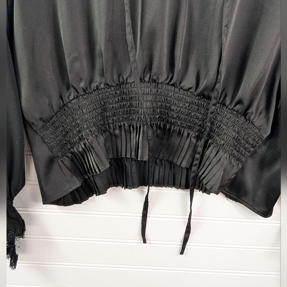 Gracia Black Lace Trim Long Sleeve Satin Cinch Waist Blouse L - Picture 3 of 7